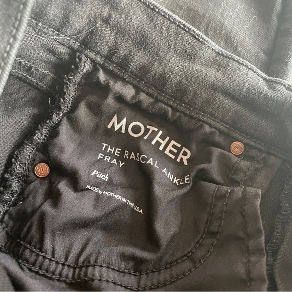 MOTHER- The Rascal Ankle Fray in Black Pitch Straight Leg Jeans Mid Rise Size 24 - Picture 11 of 11